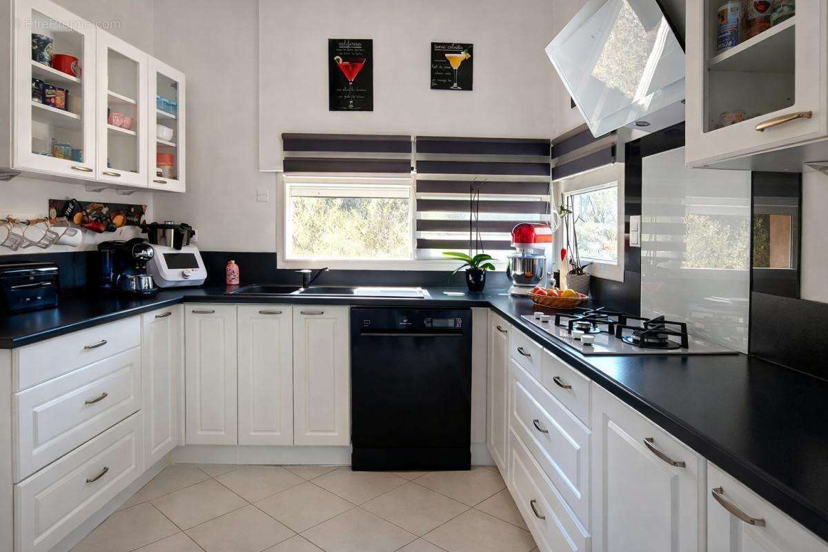 Maison à TRANS-EN-PROVENCE