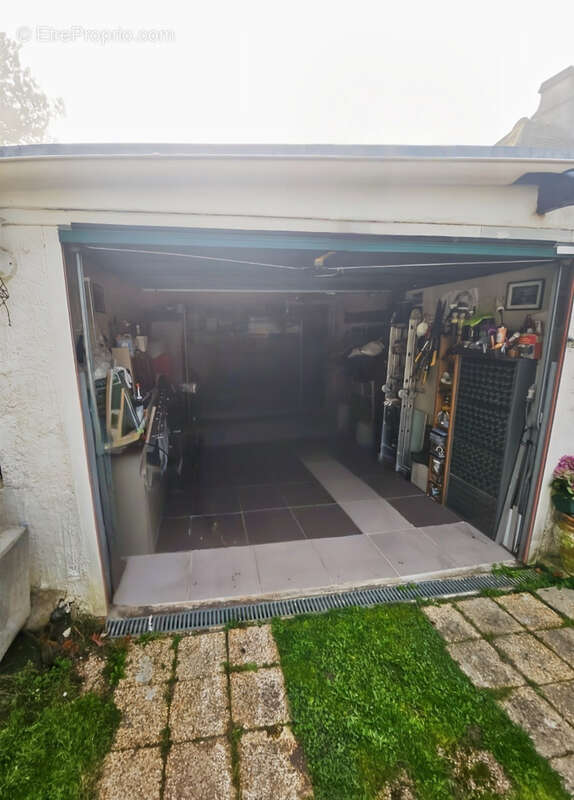 VIAGER OCCUPE - 1 Tête - Homme 74 ans -  Maison la campagne à la ville - photo 12