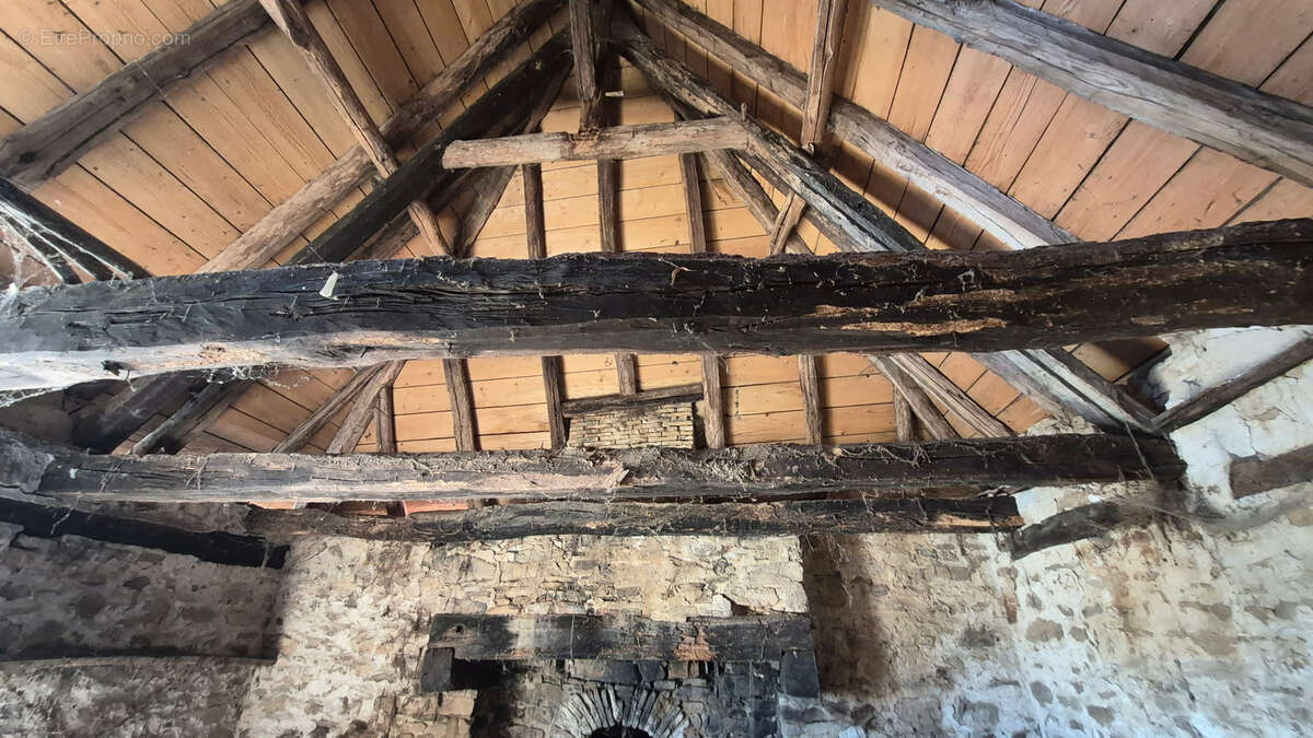 Ancienne grange de caractère rénovée avec gîte indépendant   276 m2   Entre Limoges et Brive-la-Gaillarde - photo 6