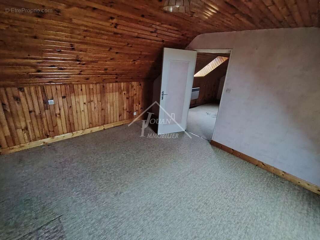 Maison à rénover à Pierrefitte-sur-Loire - photo 12