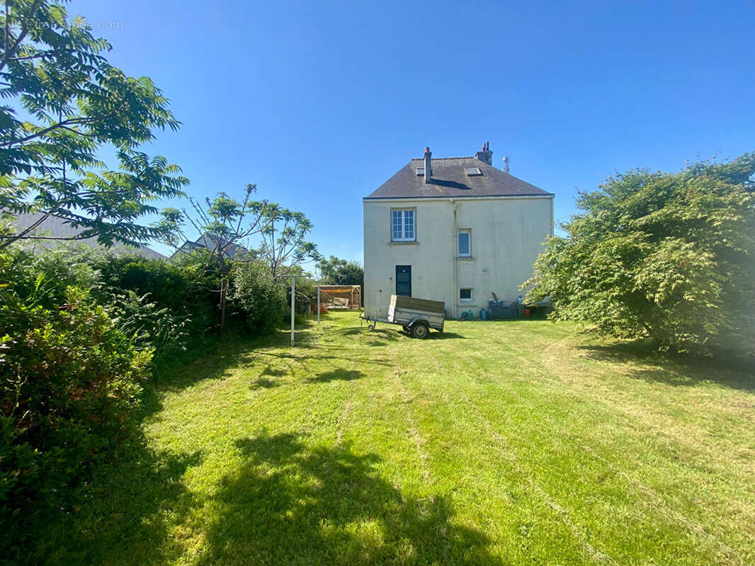 Maison à LANDEDA