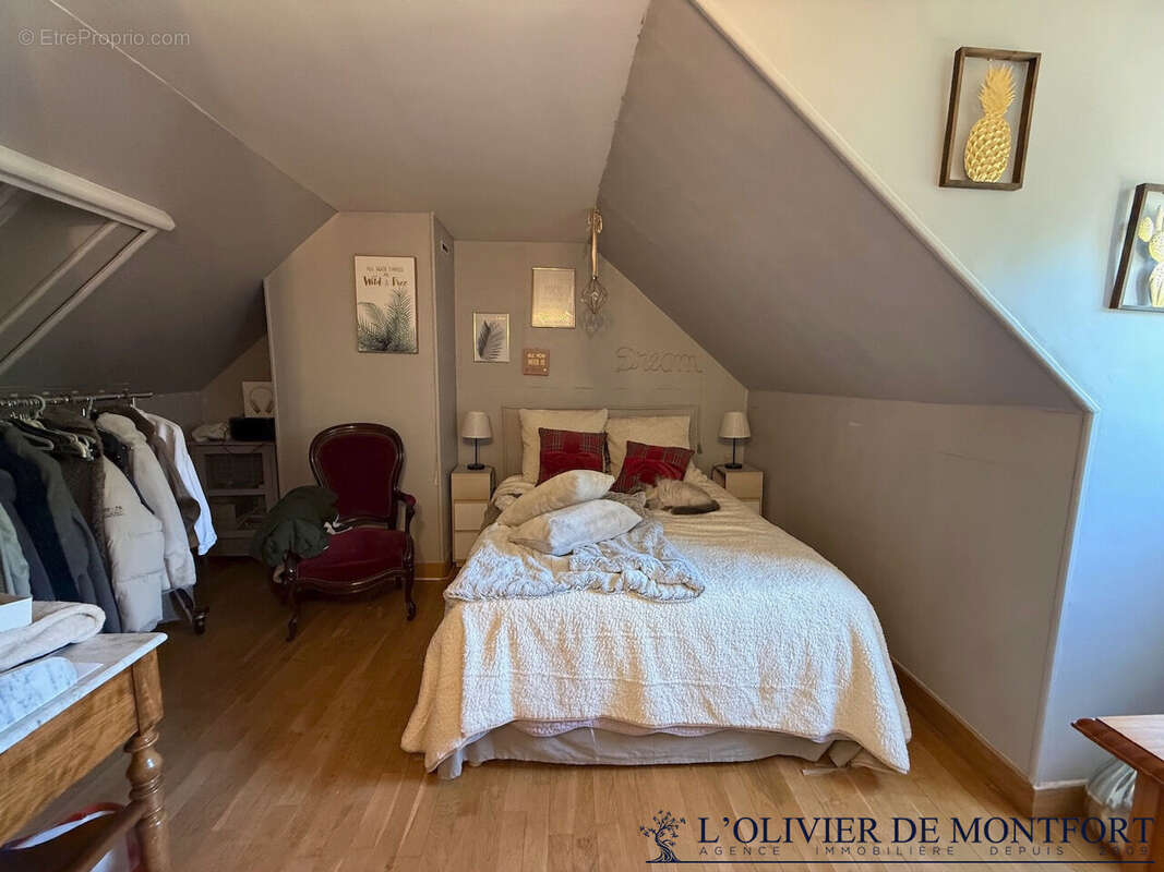 Maison individuelle Les Essarts Le Roi  de 139 m² au sol - photo 14
