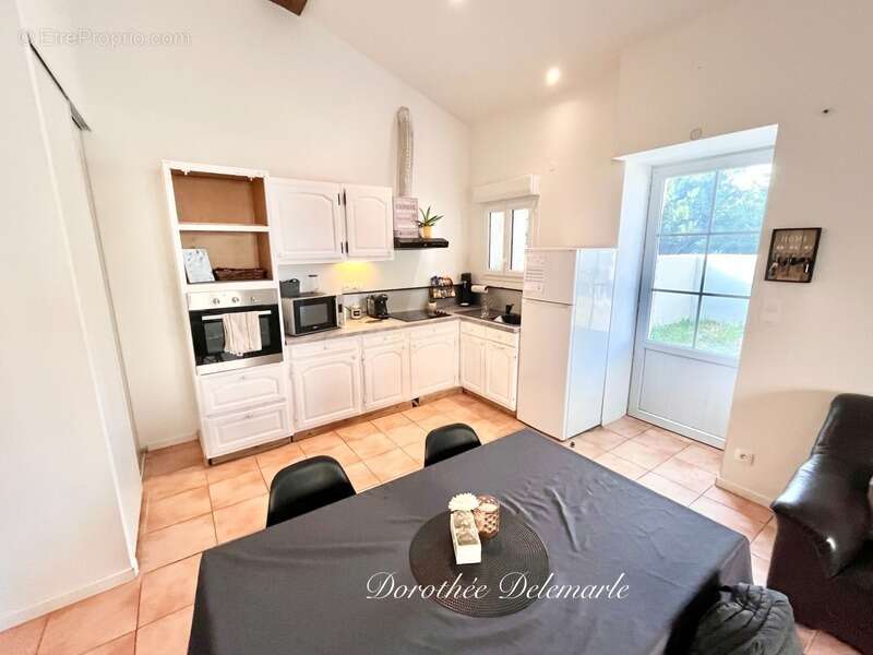 Maison à LA FOYE-MONJAULT