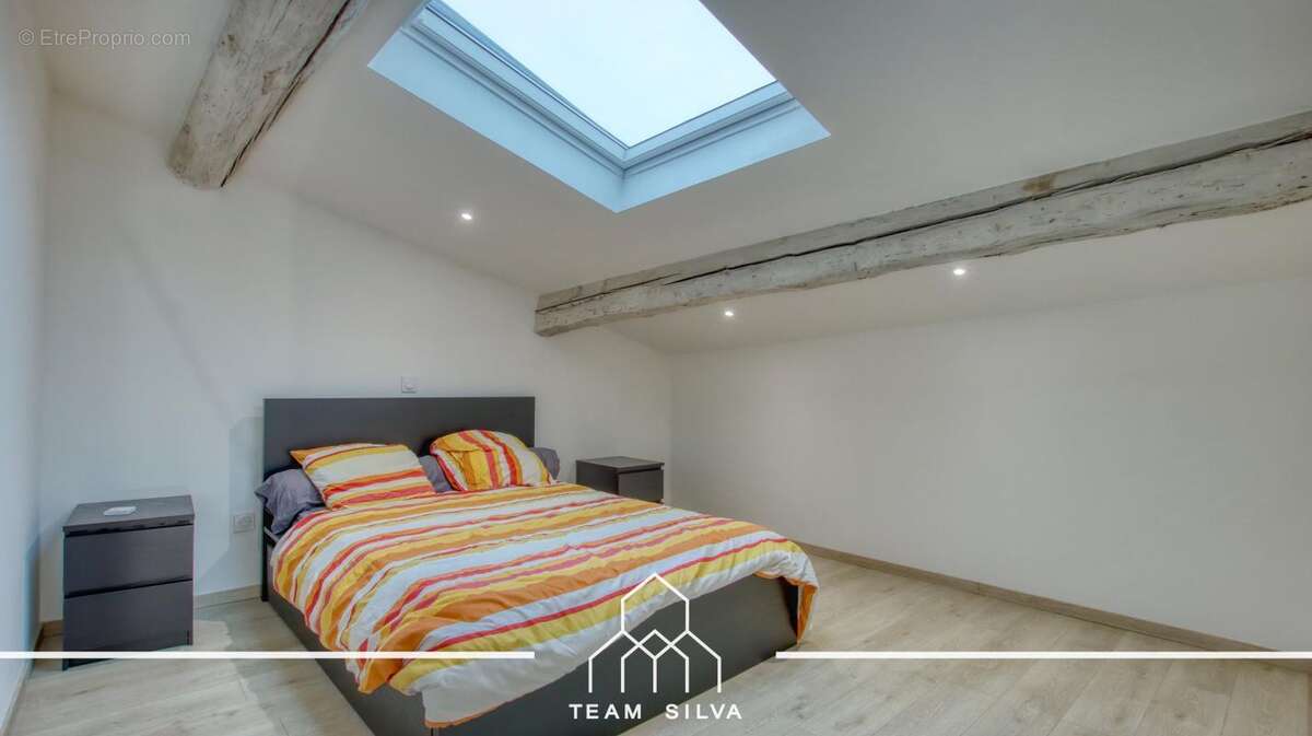 Maison à SEREZIN-DU-RHONE