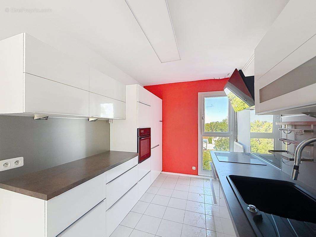 Appartement À Vendre - photo 3