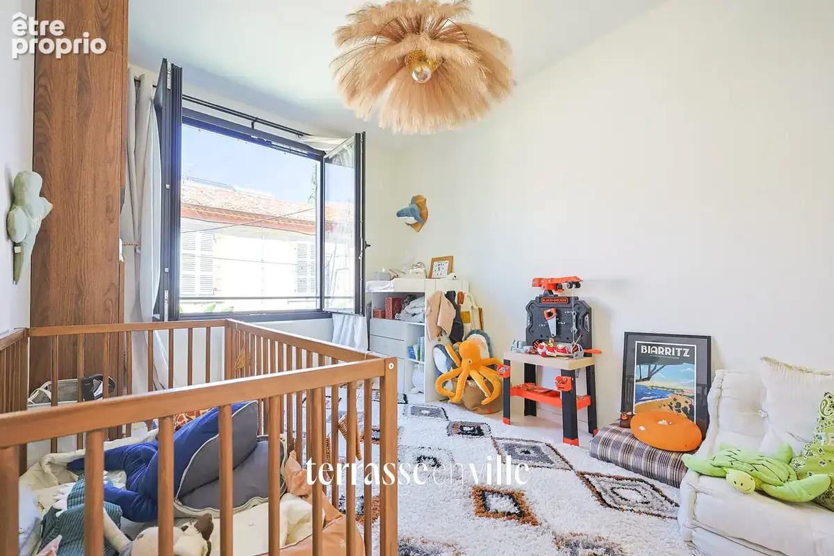 Maison de ville renovee - t4 - jardin - terrasse - coeur historique - 648 000€ - photo 10