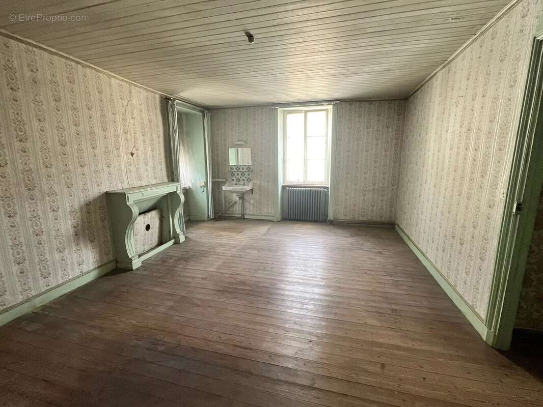 Appartement à PLOUER-SUR-RANCE