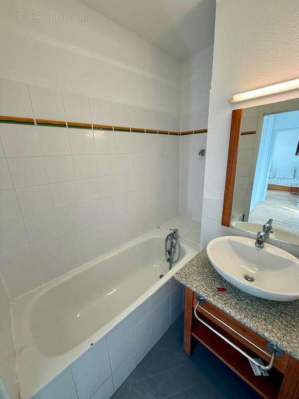   - Appartement à PRADES