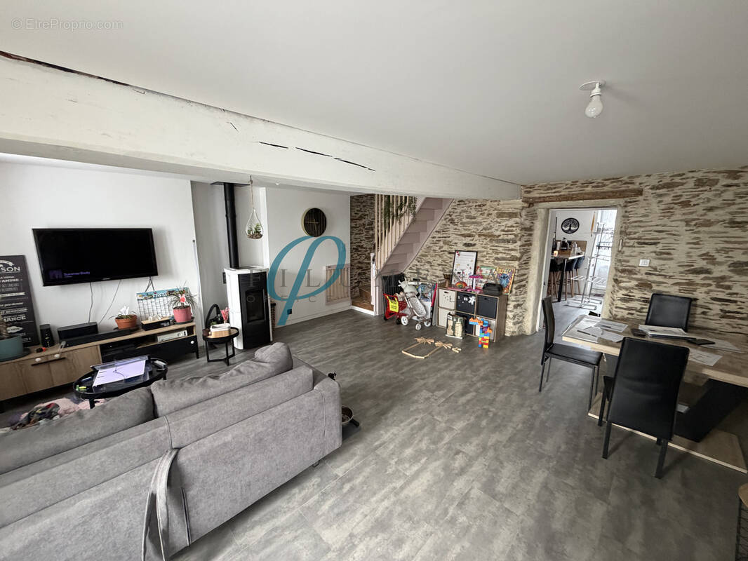 Maison à LE FIEF-SAUVIN