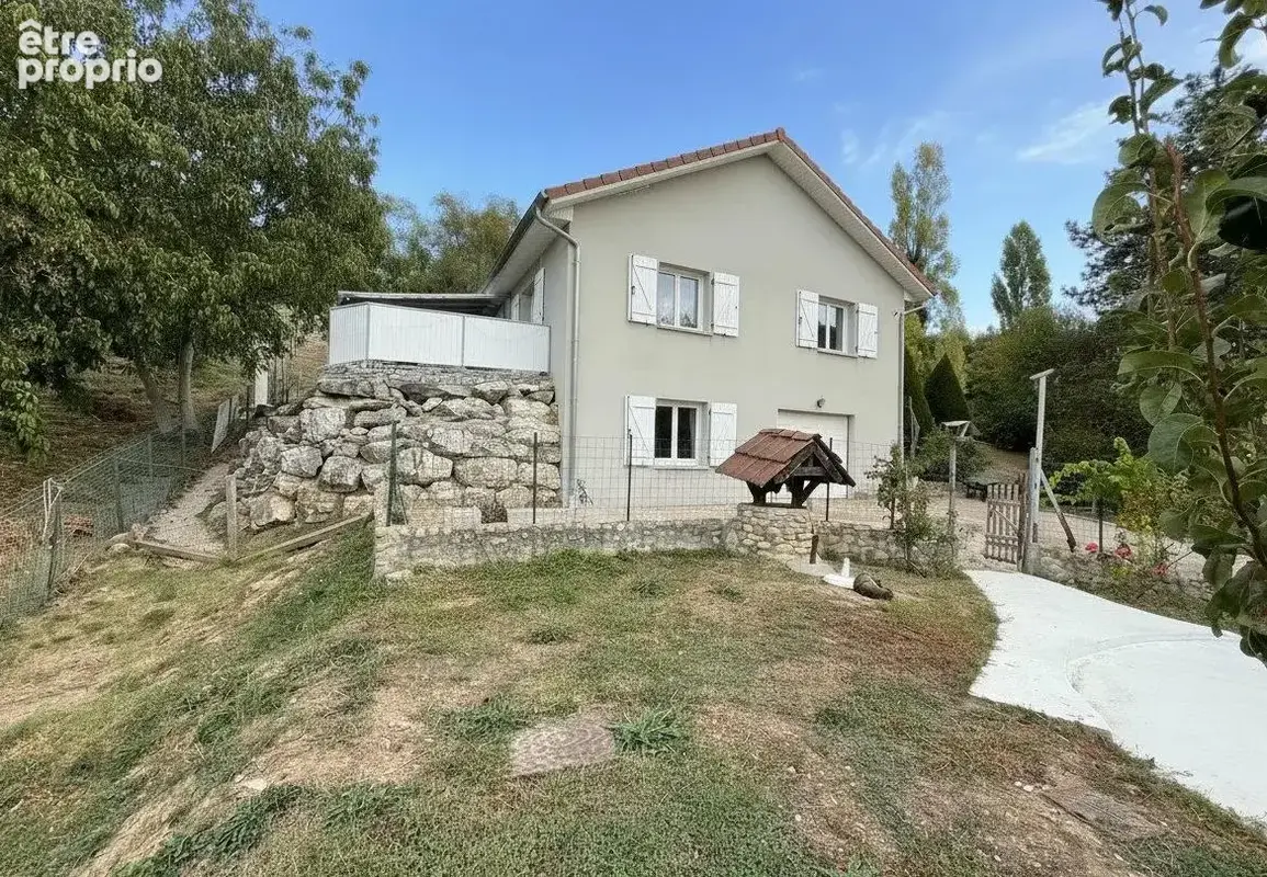 Photo Maison à Marcilloles au prix de 239 000€
