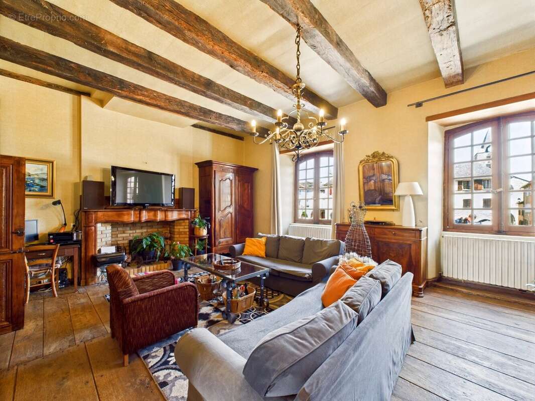 Maison à SAUVETERRE-DE-ROUERGUE