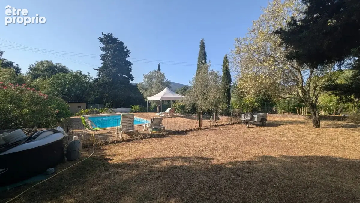 Maison 40 m² à Gonfaron  - photo 2