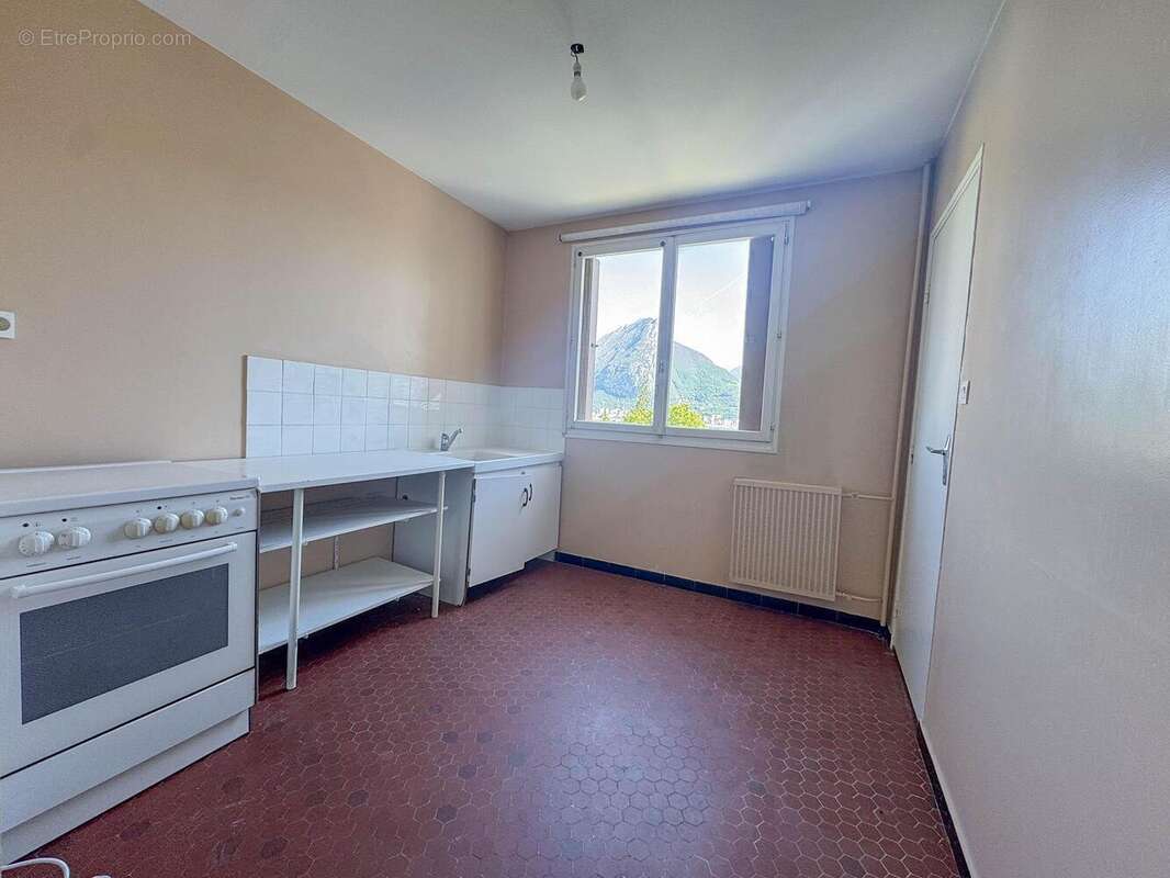 n°6 - Appartement à FONTAINE