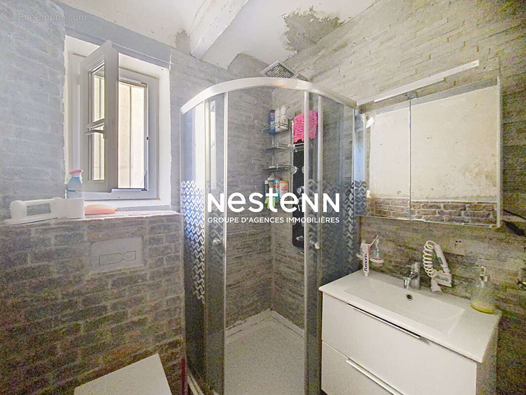 Appartement à VALLAURIS