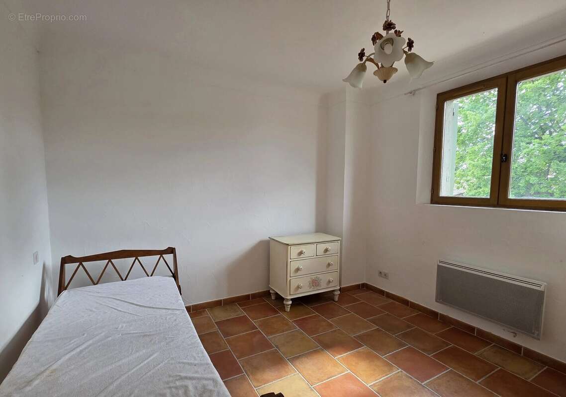 Maison à MONTAUROUX