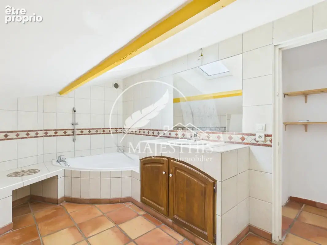 Puget-ville - immeuble (maison village) - t2 bis + t4 avec garage et terrasse - photo 22