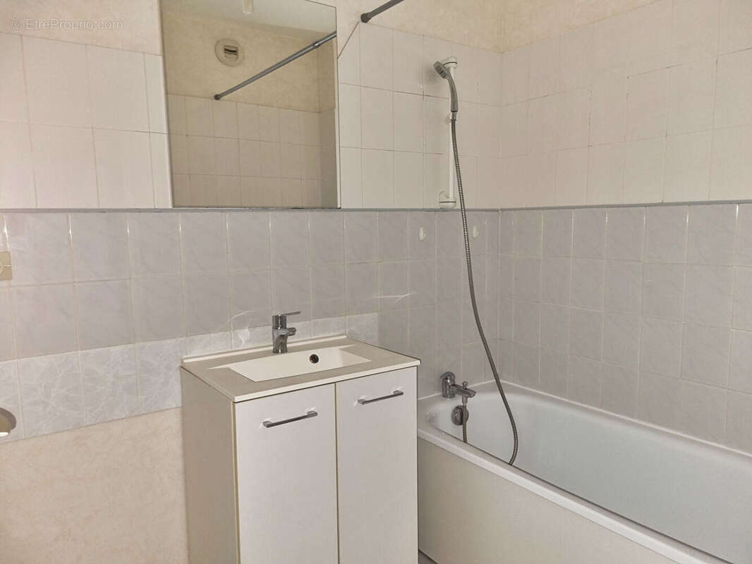 Appartement à SAINT-PRIEST