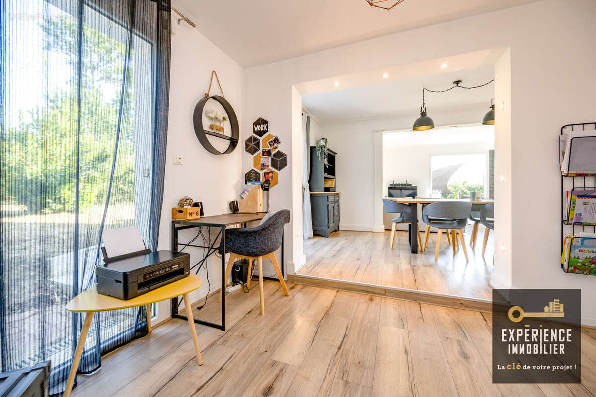 Jolie maison familiale dans le bourg - photo 8