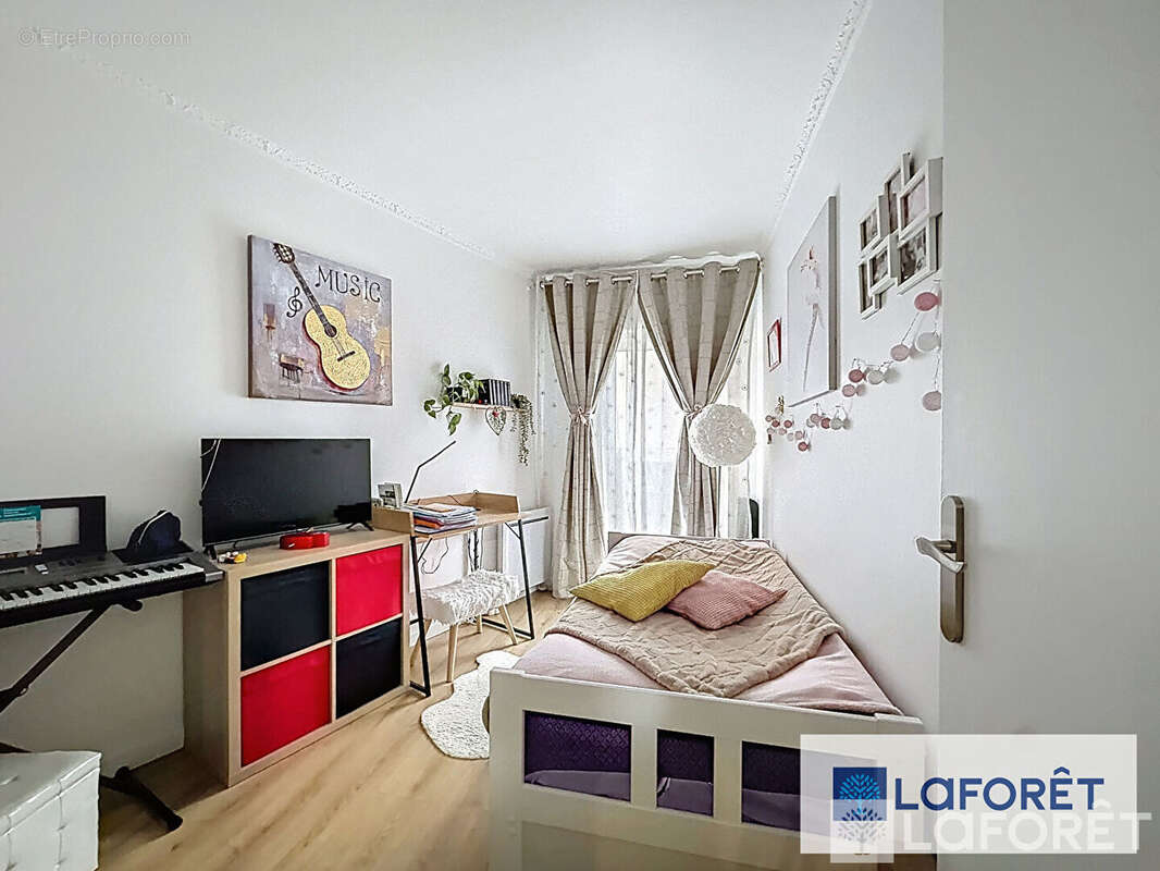 Appartement à LE PLESSIS-TREVISE