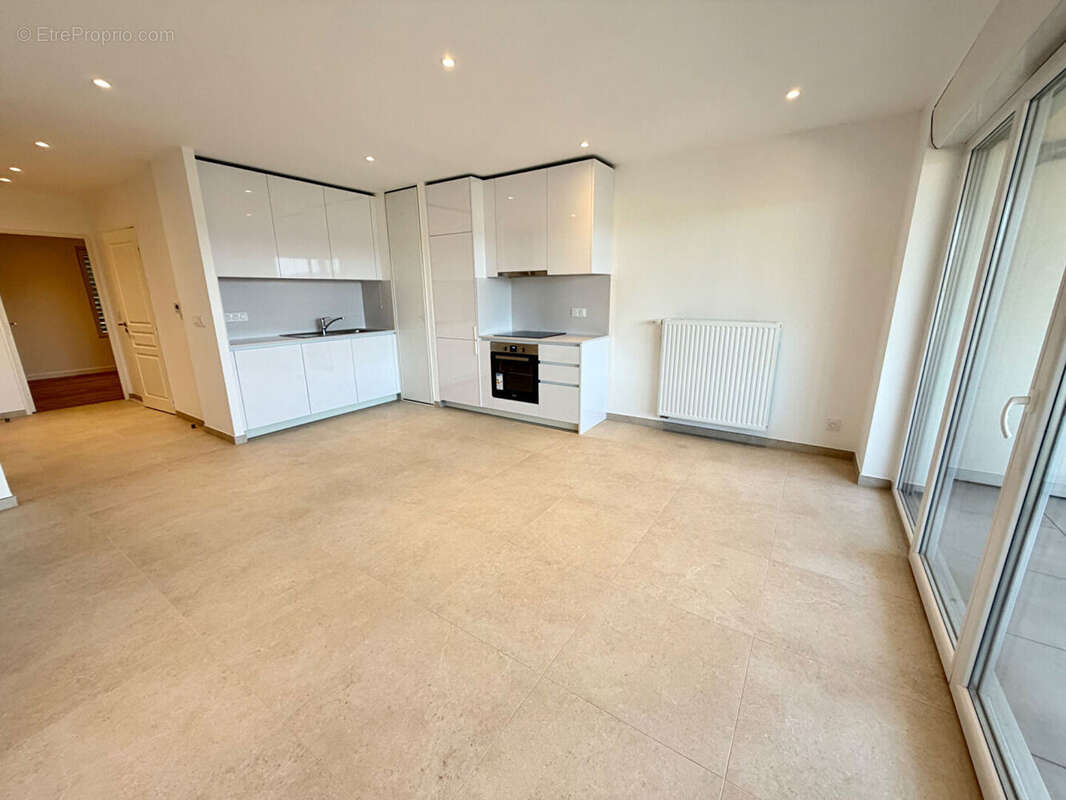 Appartement à CAGNES-SUR-MER
