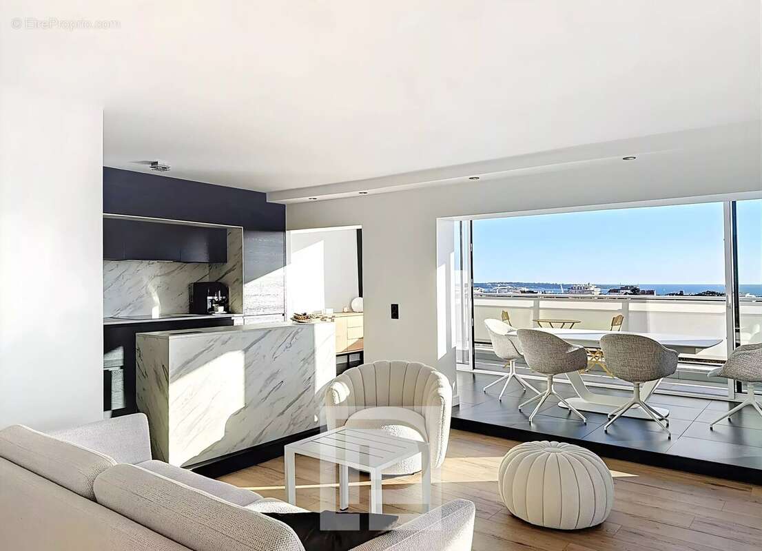 Quartier des Anglais - A 900m du centre-ville - Appartement entièrement rénové - photo 5