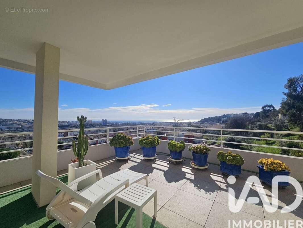 Photo 3 - Appartement à SAINT-LAURENT-DU-VAR