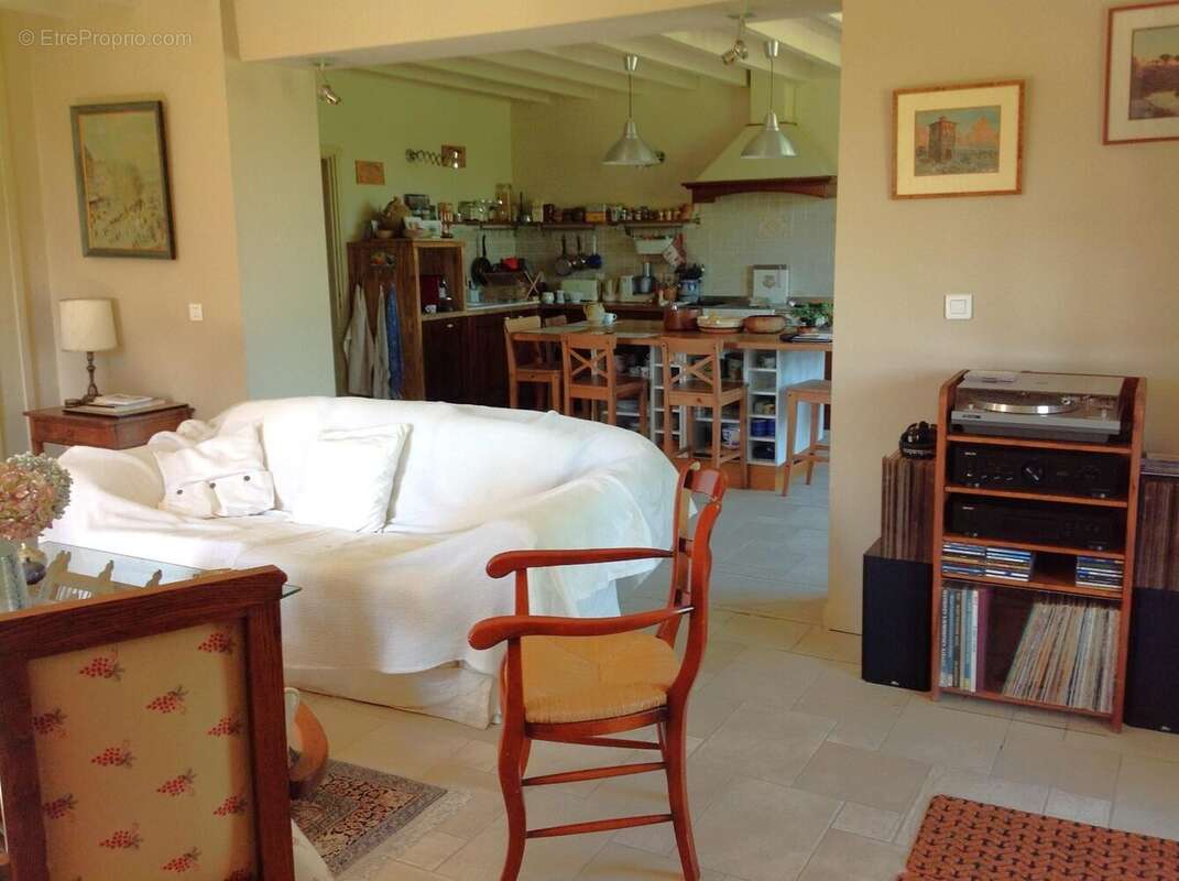 Maison 350 m² à Bazas  - photo 9