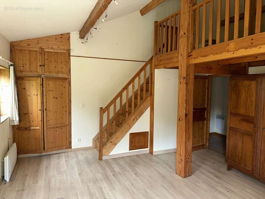 Maison à SOMMIERES-DU-CLAIN
