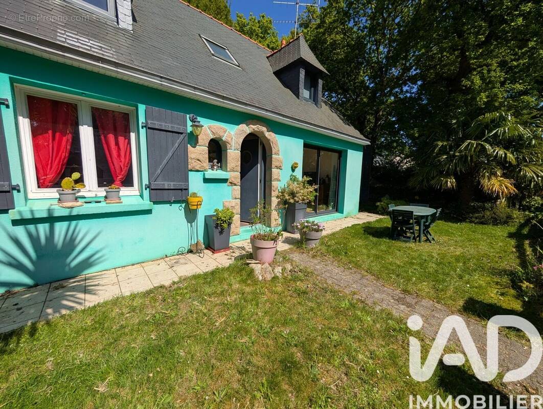 Photo 1 - Maison à SAINT-YVI