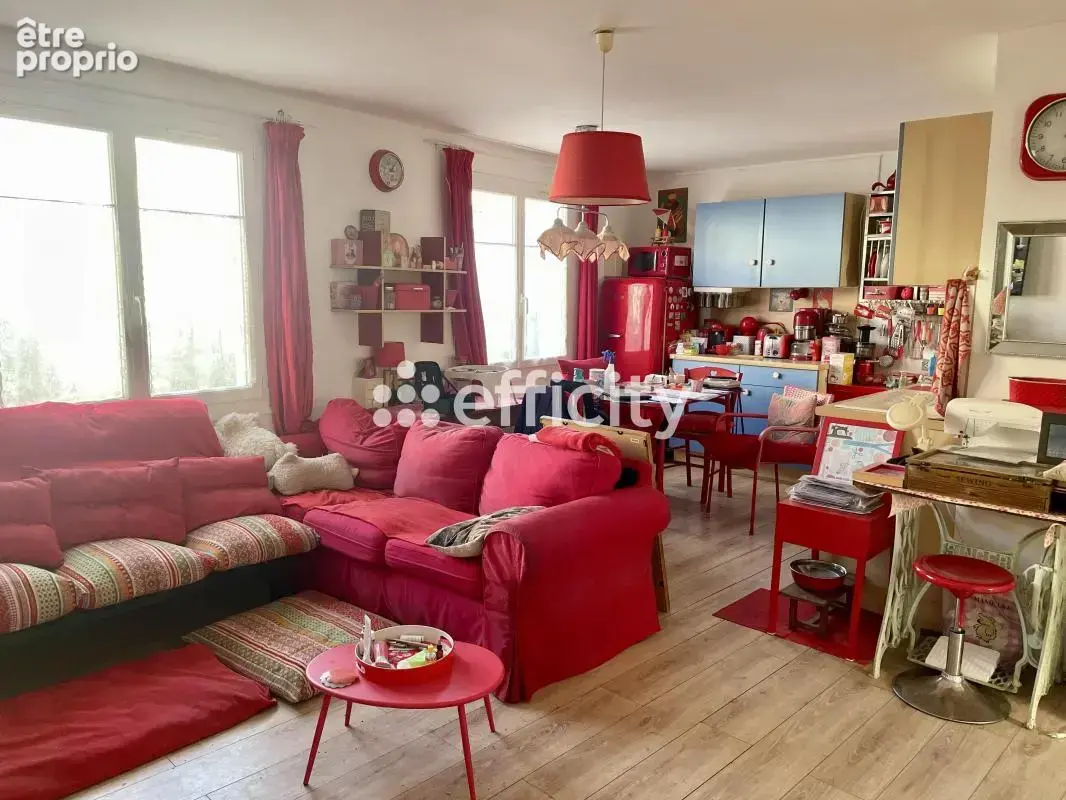 Maison 5 pièces 105 m² à vendre à Port-Des-Barques (17730) - photo 2