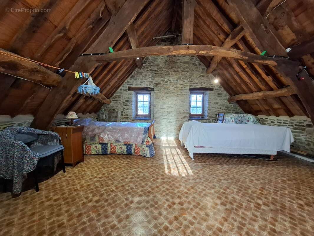 Ensemble immobilier SAINT CLAIR DE HALOUZE (61) - photo 8
