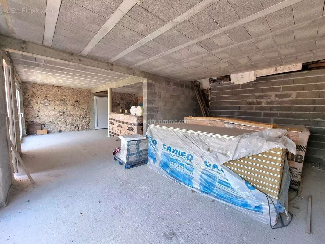 Appartement à HARREVILLE-LES-CHANTEURS