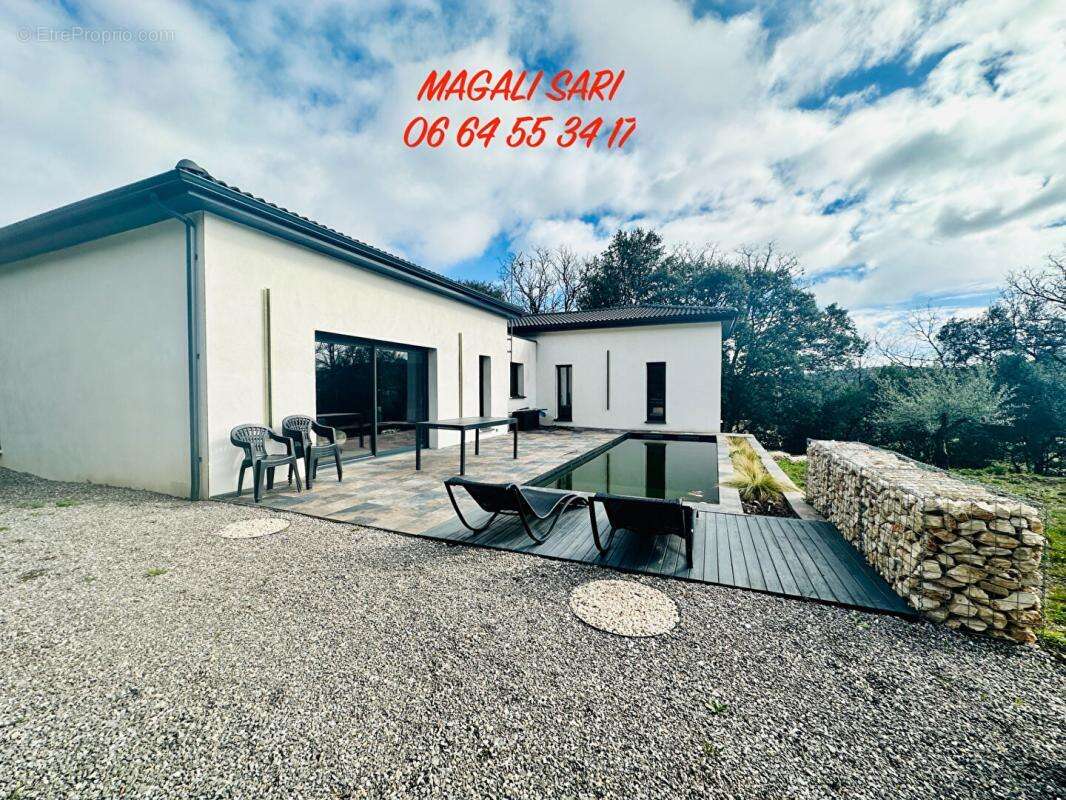 Maison à ROUSSON