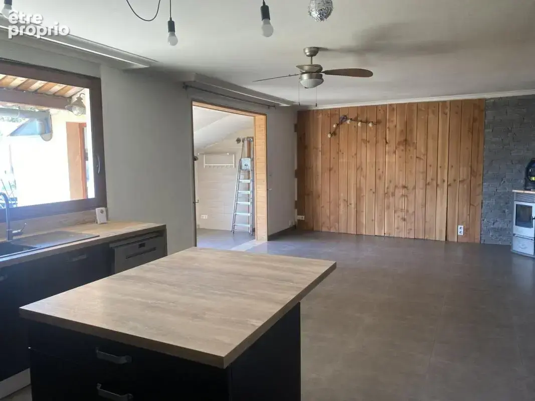 Maison 100 m² à Saint-Hilaire-De-Brethmas  - photo 4