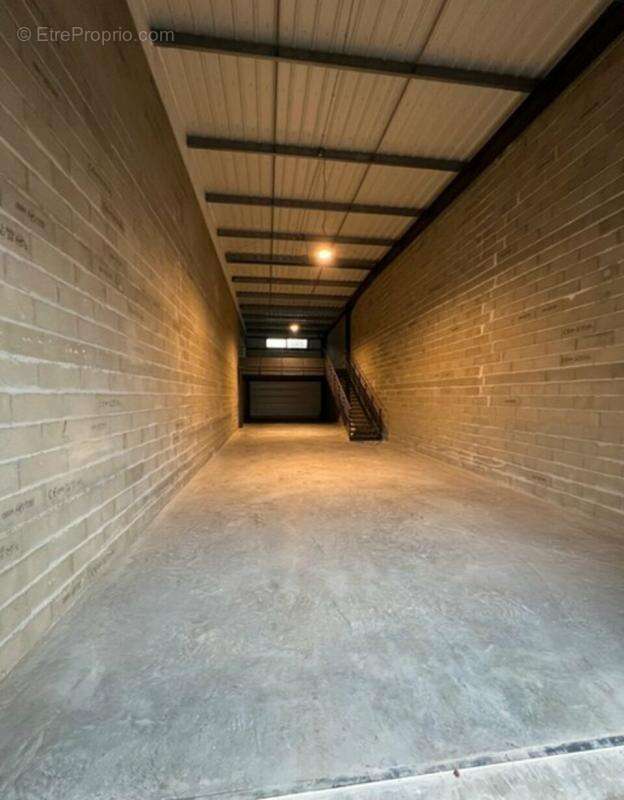 Commerce à LEGE-CAP-FERRET