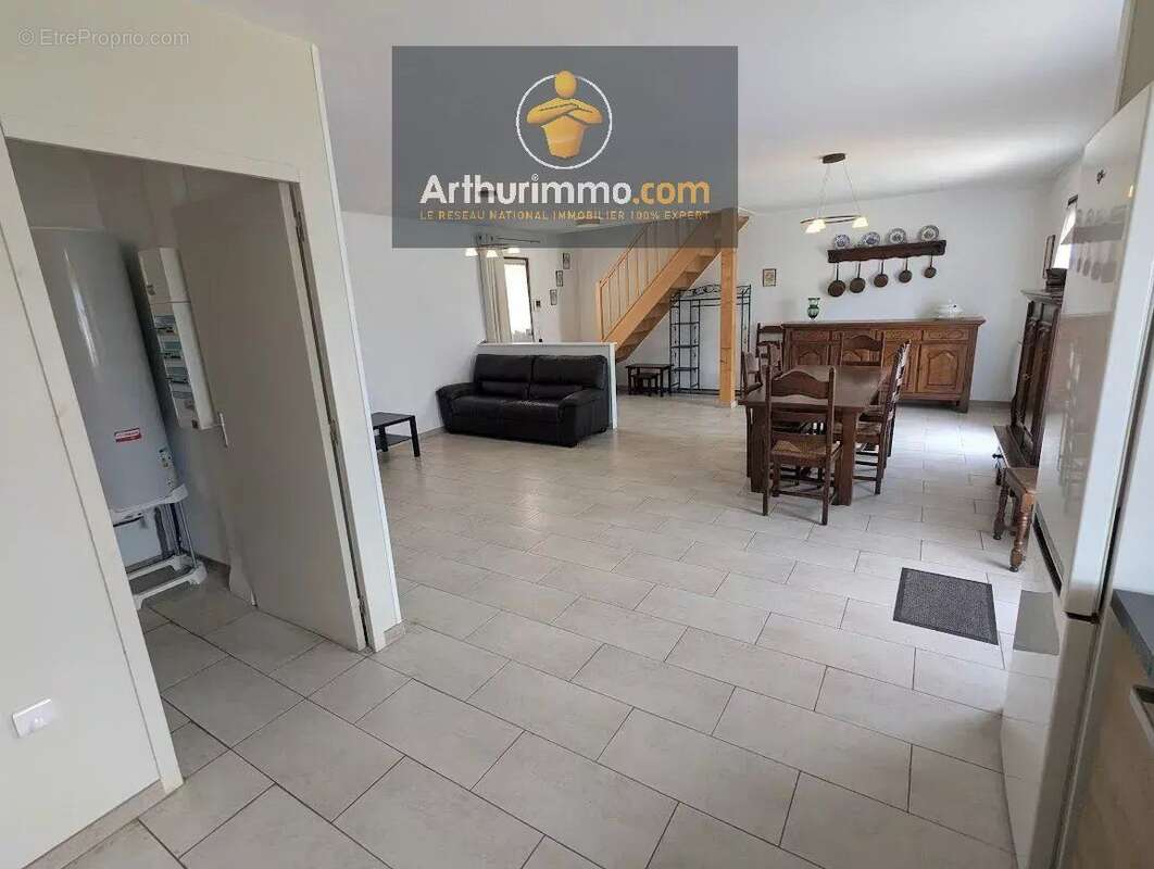 Maison à PLEUGRIFFET