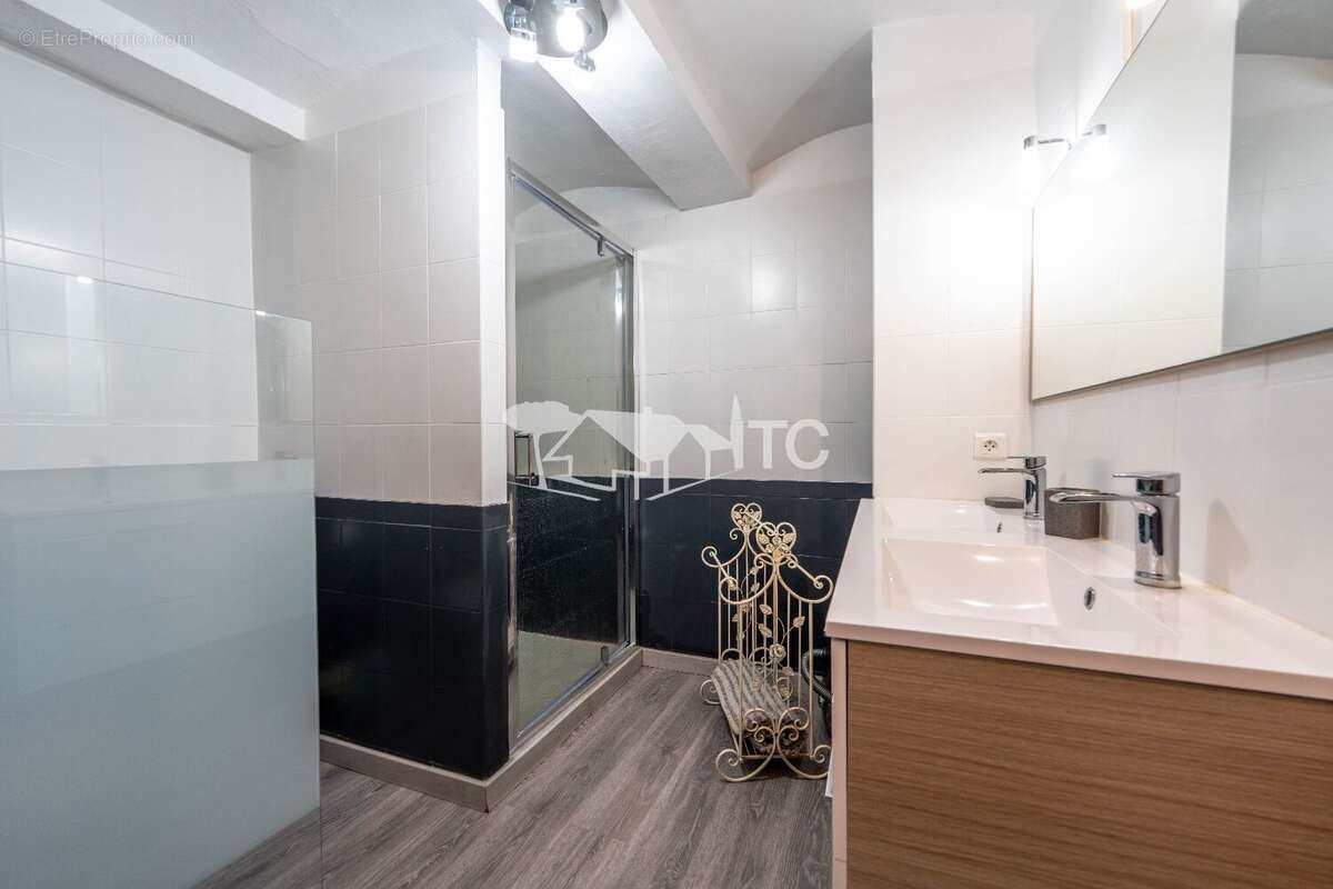 Mas du xviiieme 244m² habitables 8596m2 de terrain - photo 20