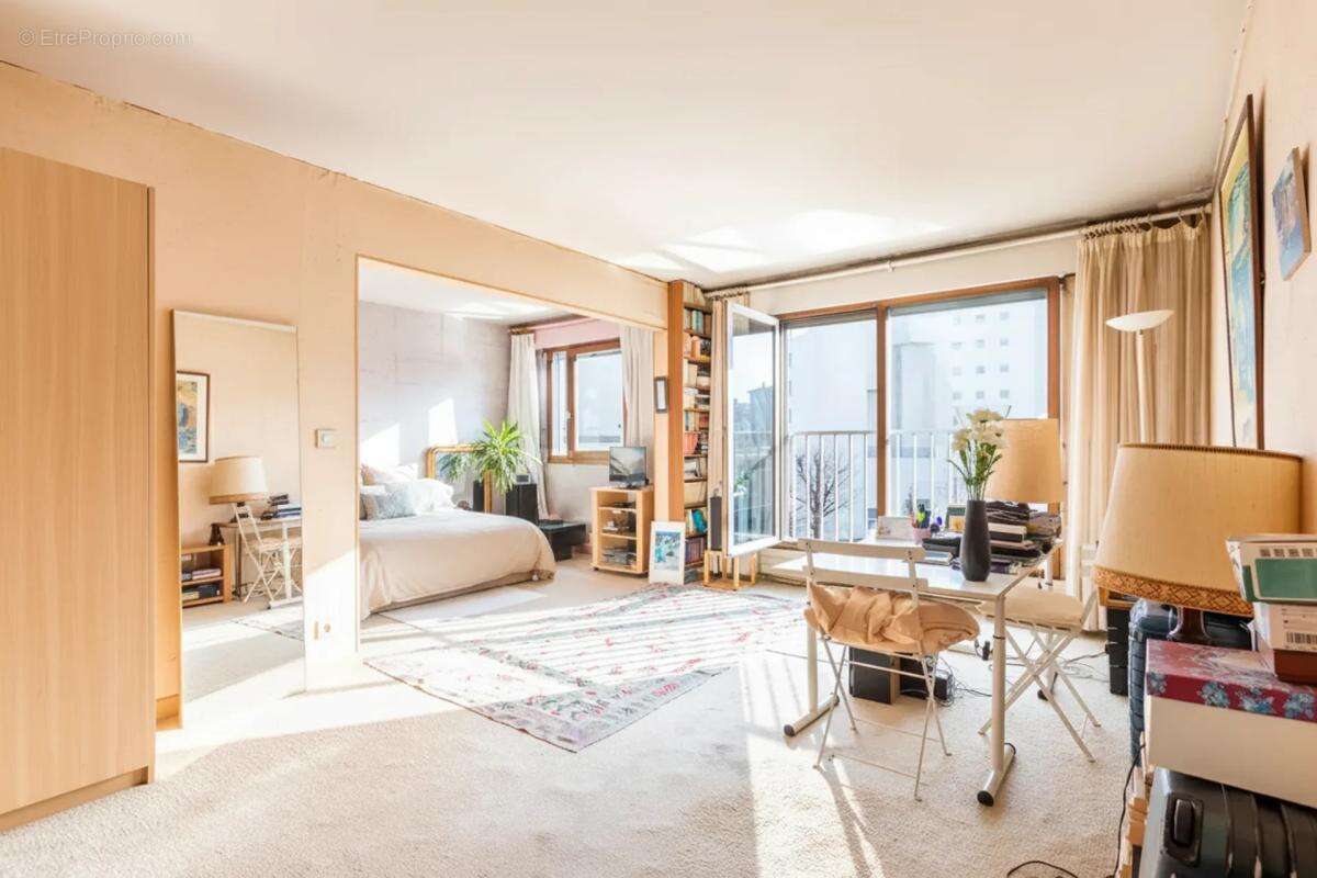 Appartement à MONTROUGE