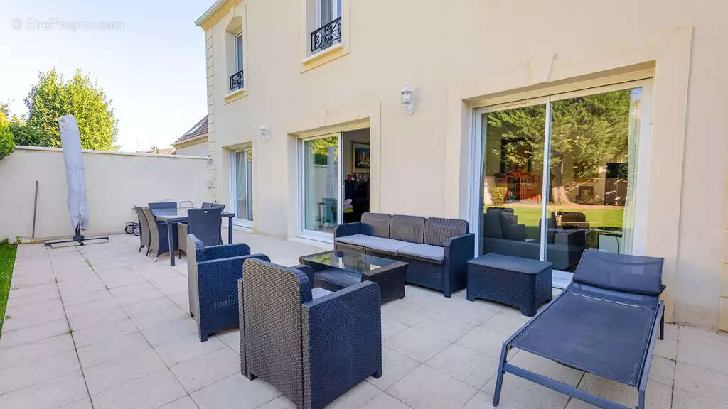 Maison à SAINT-BRICE-SOUS-FORET