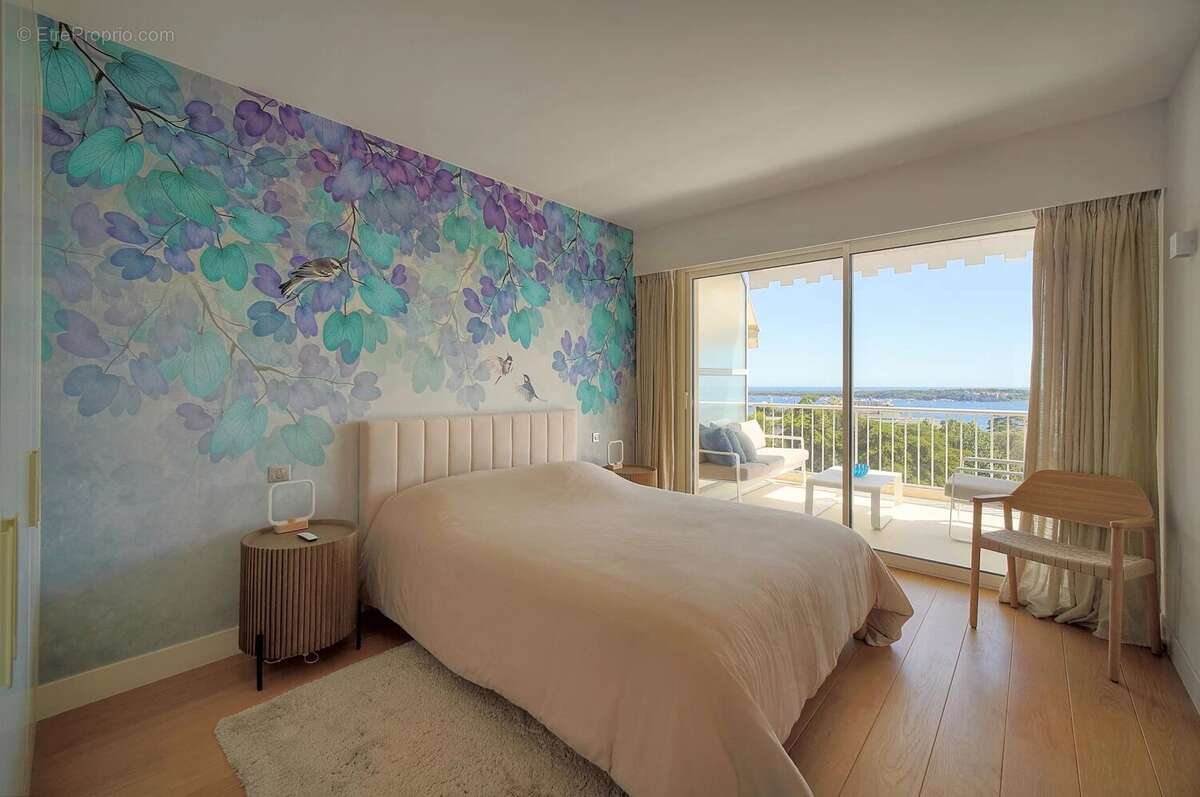 Superbe 4 P Vue panoramique mer Résidence de prestige Cannes Californie - photo 13