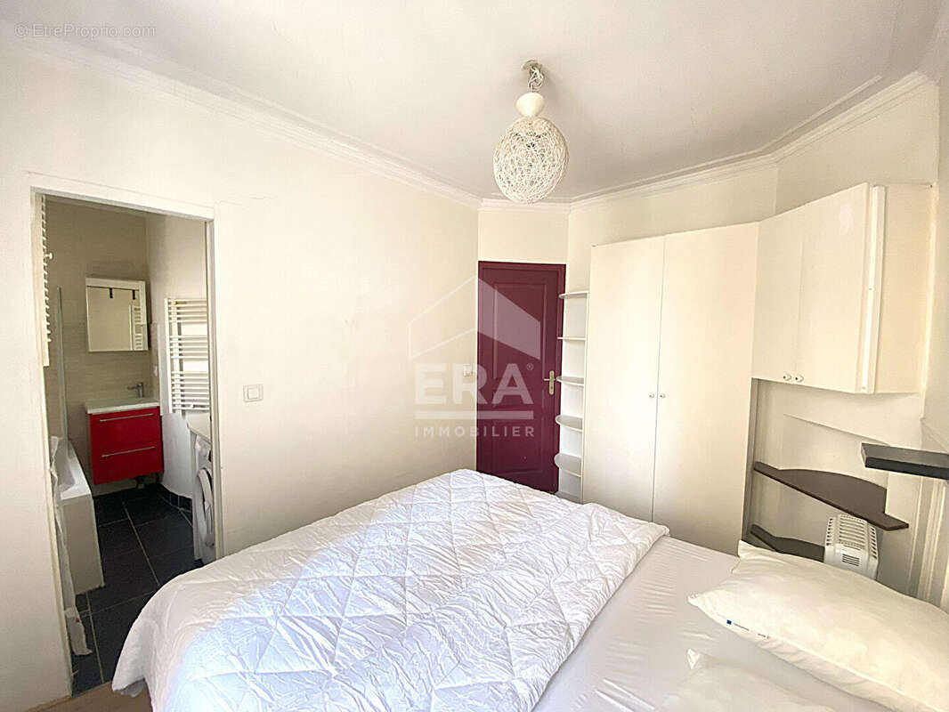 Appartement à LEVALLOIS-PERRET