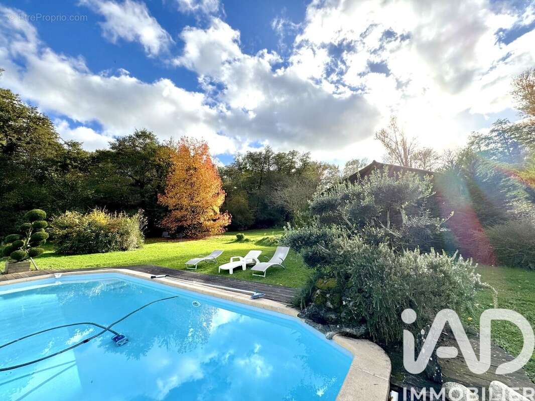 Photo 6 - Maison à FARGUES-SAINT-HILAIRE