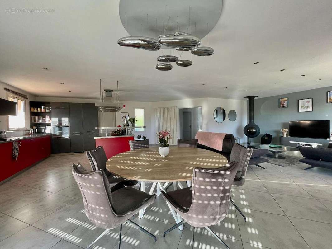   - Maison à TERSSAC