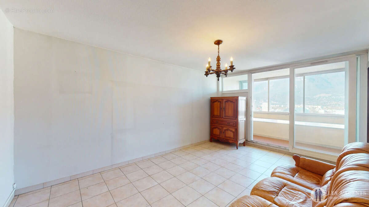 Appartement à ECHIROLLES