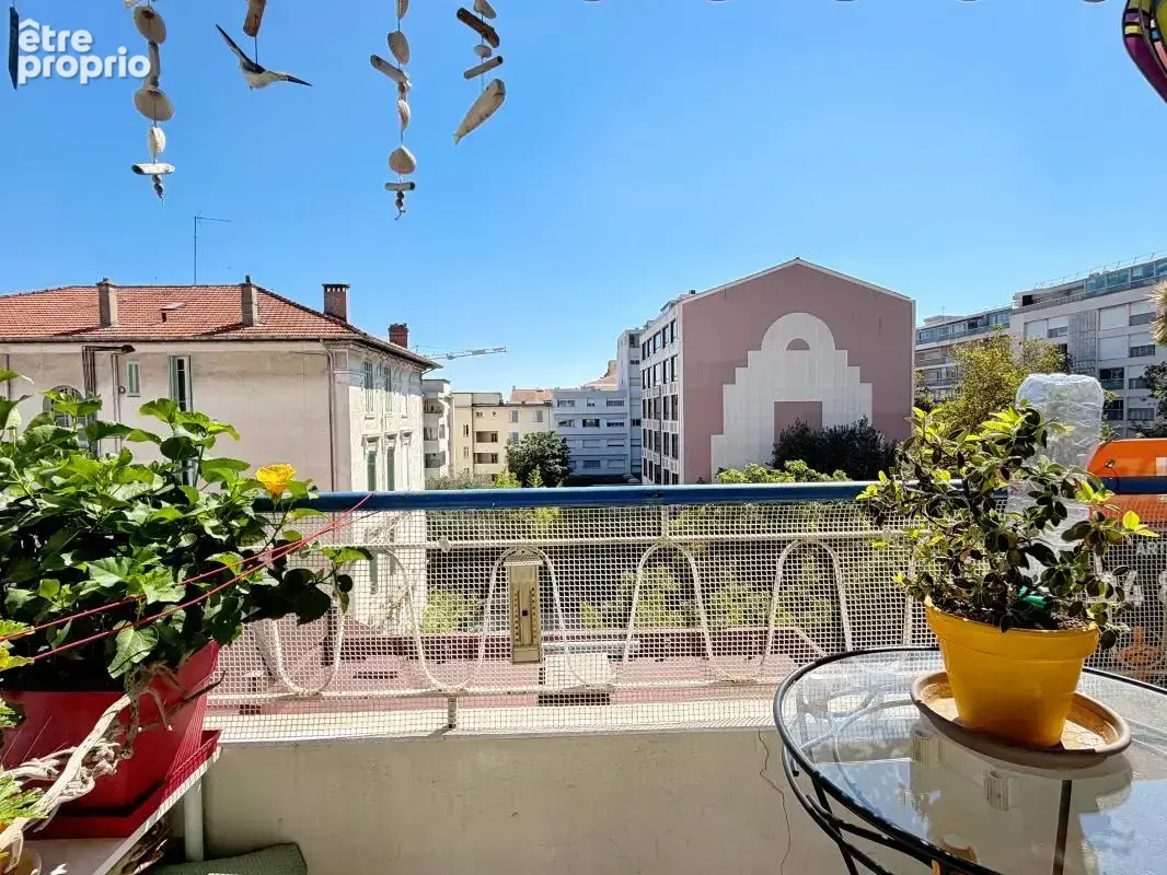  Cannes les Anglais — 2 pièces 45 m², balcon sud, étage élevé - photo 8