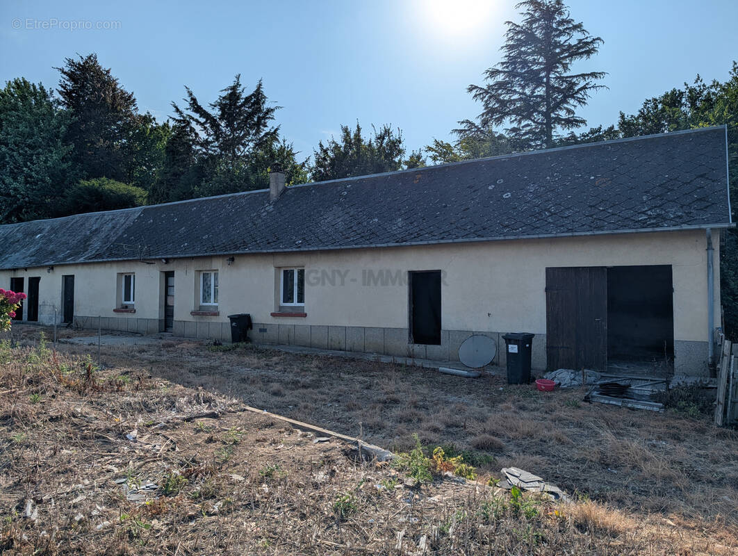 Maison à SAINT-NICOLAS-D'ALIERMONT