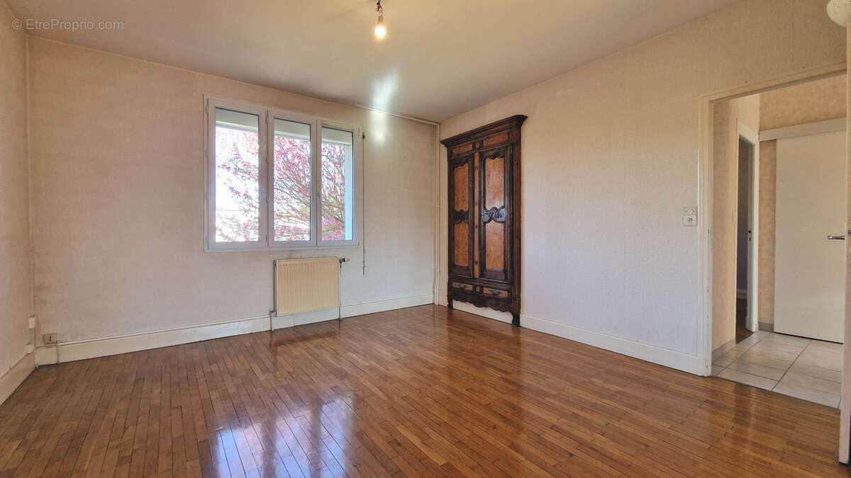 Maison à SAINT-ANDRE-LES-VERGERS