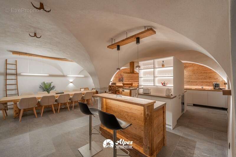 Appartement à LA SALLE-LES-ALPES
