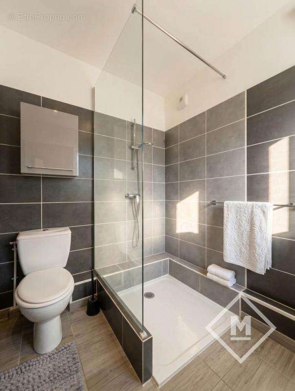 Appartement à MARSEILLE-9E