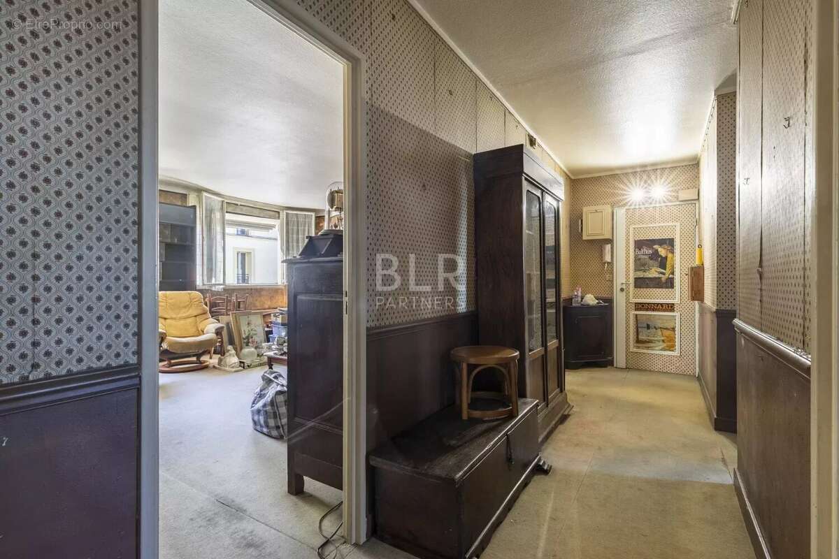 Appartement à PARIS-18E